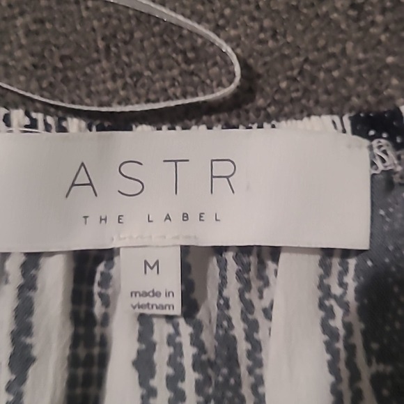 Astral the Label Striped Crop Top Medium - Picture 2 of 3